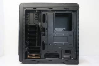 00015 CM690 III