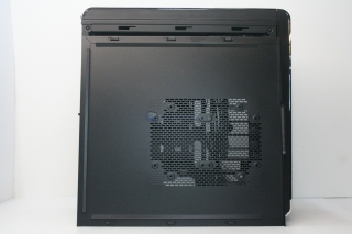 00033 CM690 III